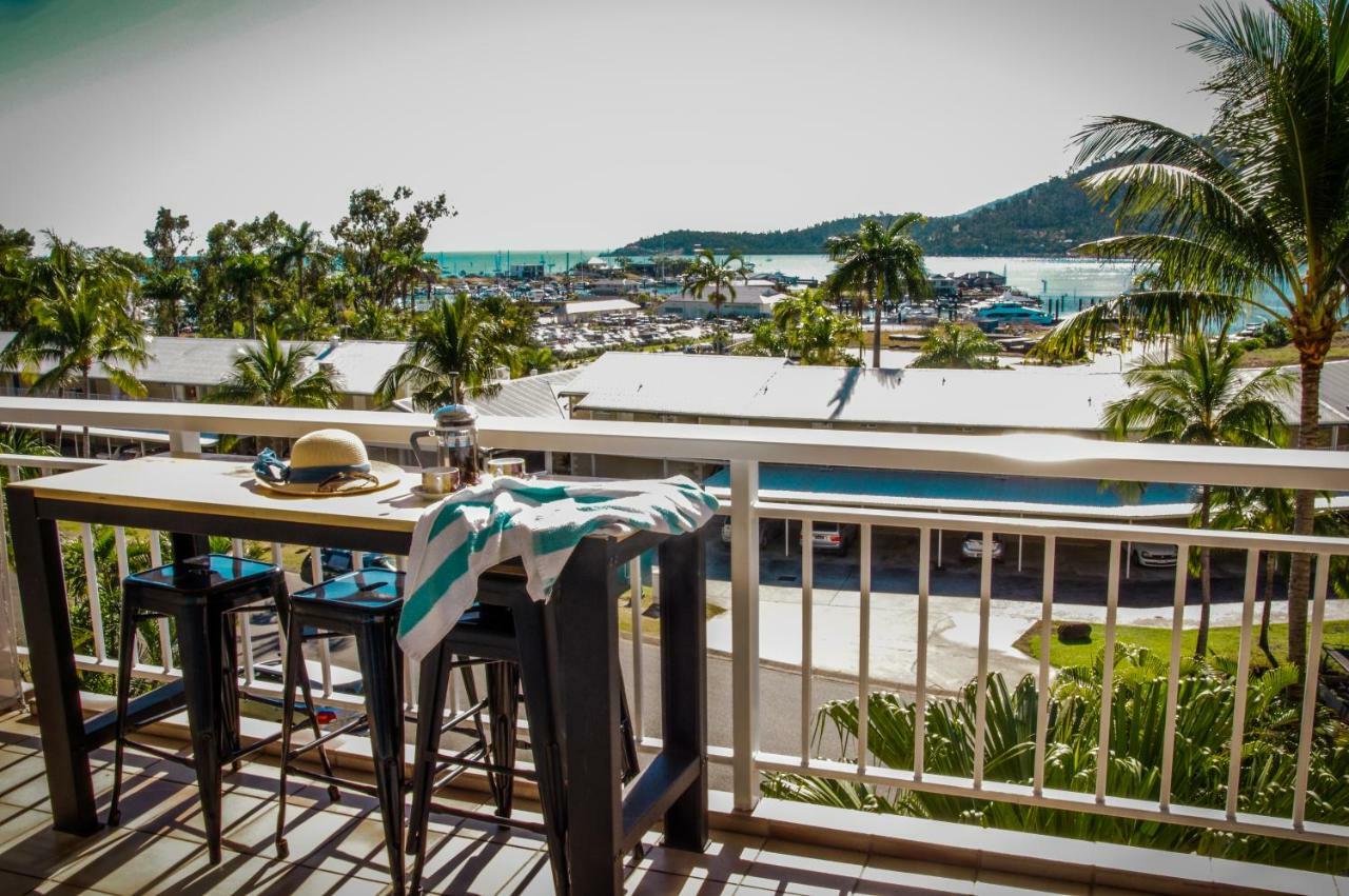 Coral Sea Vista Apartments Еърли Бийч Екстериор снимка